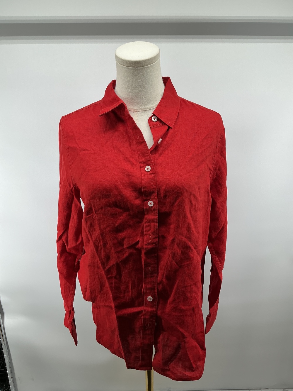 100% European Linen Long Sleeve Shirt